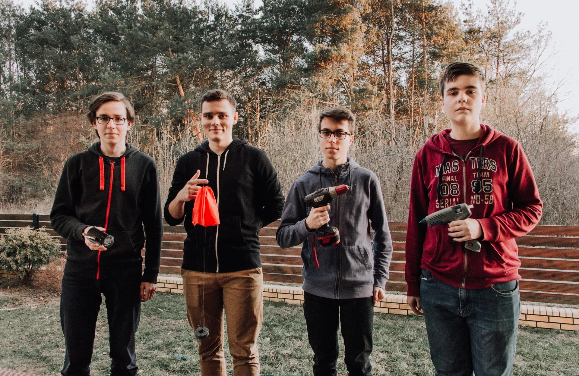 I Believe I Can Land - team